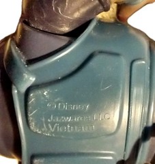 Disney’s “Zootopia 2” CAPTAIN HOGBOTTOM Action Figure with Movable Limbs