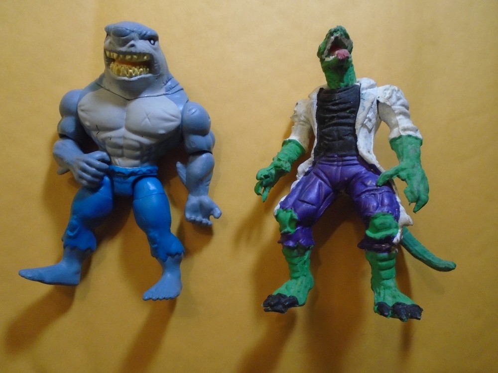 DC COMICS ACTION FIGURES, SPIDERMAN ( KING SHARK & LIZARD 4 INCHED TALL )