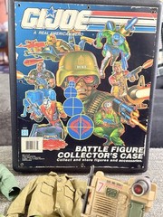 Vintage GI Joe ARAH 1991 Collector’s Case With 30+ Pieces Clothes/Accessories
