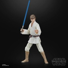Star Wars: The Black Series 6″ Luke Skywalker (A New Hope) Action Figure