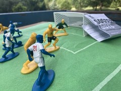 Soccer Guys Yellow/Black vs Blue/White Sports Action Figures That Inspire USED
