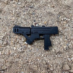 Blade’s MAC-10 – 1:12 Scale 3D Printed Action Figure Weapon Upgrade