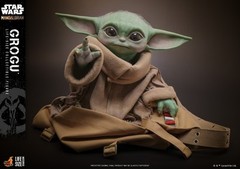 In Stock Hot Toys LMS015 Star Wars The Mandalorian 1:1 Grogu Life-Size Figure