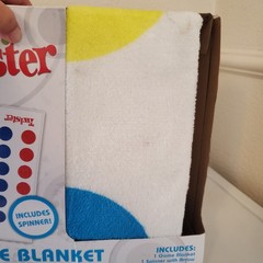 Hasbro Twister Game Blanket 60″x90″ Classic Party Activity Game with Spinner NEW