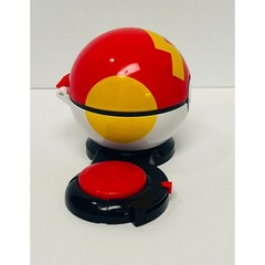 Jazwares Pokemon Surprise Attack Game 4″ Red White Yellow Poke Ball 2021 PKW3165