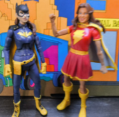 Mattel Dc Multiverse Burnside Batgirl And Dcuc Mary Marvel