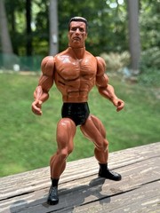 VINTAGE ARNOLD SCHWARZENEGGER COMMANDO ACTION FIGURE 1995 (20th Century Films)