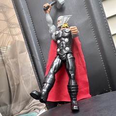 Marvel Thor Action Figure with Hammer & Red Cape, Plastic/Fabric, Black/Red