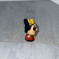 Disney Doorables Queen of Hearts Alice in Wonderland Villian 1.25″ Series 6