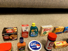 HUGE LOT OF 60+ ZURU MINI BRANDS FOOD, SNACKS, DRINKS & COLLECTOR’S CASE (AS IS)