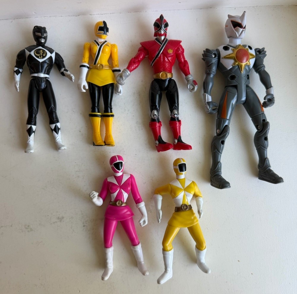 VINTAGE MMPR Power Rangers Figure Lot of 6 Black Red Yellow 4″ RARE LOOK!