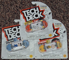 Finesse Tech deck Complete Set Of 3 Peanuts Charlie Brown, Snoopy, Lucy