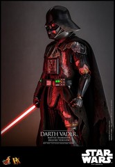 Hot Toys Star Wars Darth Vader DX45 Battle Damaged Deluxe Version ⅙ Scale Figure