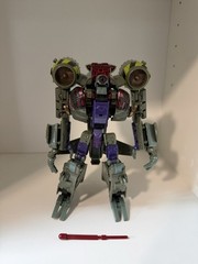 Transformers Generations Reveal the Shield Lugnut With Missile