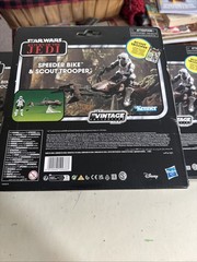 STAR WARS The Vintage Collection Speeder Bike and Scout Trooper – ROTJ – NISP!!