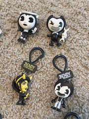 BENDY AND THE INK MACHINE BACKPACK COLLECTOR CLIPS Lot Of 12 Ink Bendy Ect.