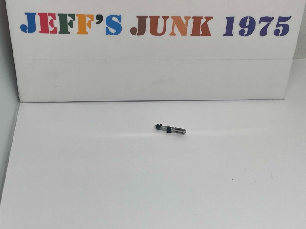 Star Wars 3.75″ Lightsaber saber hilt part part only Hasbro (READ)