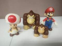 Lot Of 4 Super Mario Donkey Kong Nintendo Video Games Action Figures