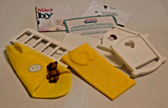Zuru 5 Surprise My Mini Baby Yellow Cradle Bear & Blanket Series 1 NEW