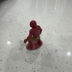 2002 Kaskey Kids Plastic #56 Football Player Figurine NFL Toy Red/Gold+Platform