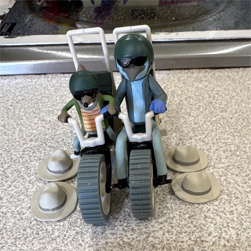 Regular Show Too Cool Mordecai & Rigby Cruiser Figures Lot of 2 With Hats