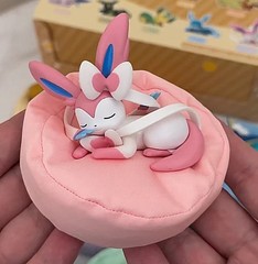 Pokemon Figure – Eevee Sleeping Blind Box Fantasy Cute Anime Collectible Display
