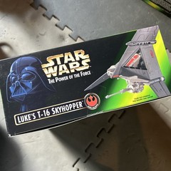 Kenner 1996 Star Wars PotF Luke’s T-16 Skyhopper – Sealed New NIB NEVER OPENED