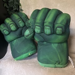 Incredible Hulk Smash Hands Soft Fist Gloves WORKING SOUND Marvel Avengers 2008
