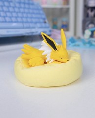 TOPTOY Eevee Sleeping Series Blind Box Figure sealed case United States seller