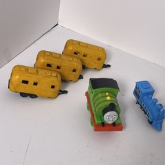 Thomas The Train & Assorted Brands / Sizes – Lot Of 11 Cars And Engines Total