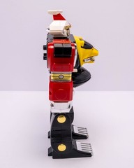 Vintage 1995 Bandai Mighty Morphin Power Rangers Ninja Megazord 8.5” Figure