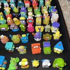 The Trash Pack 142 Mixed Figure Lot EUC No Duplicates Adult Owned Collector