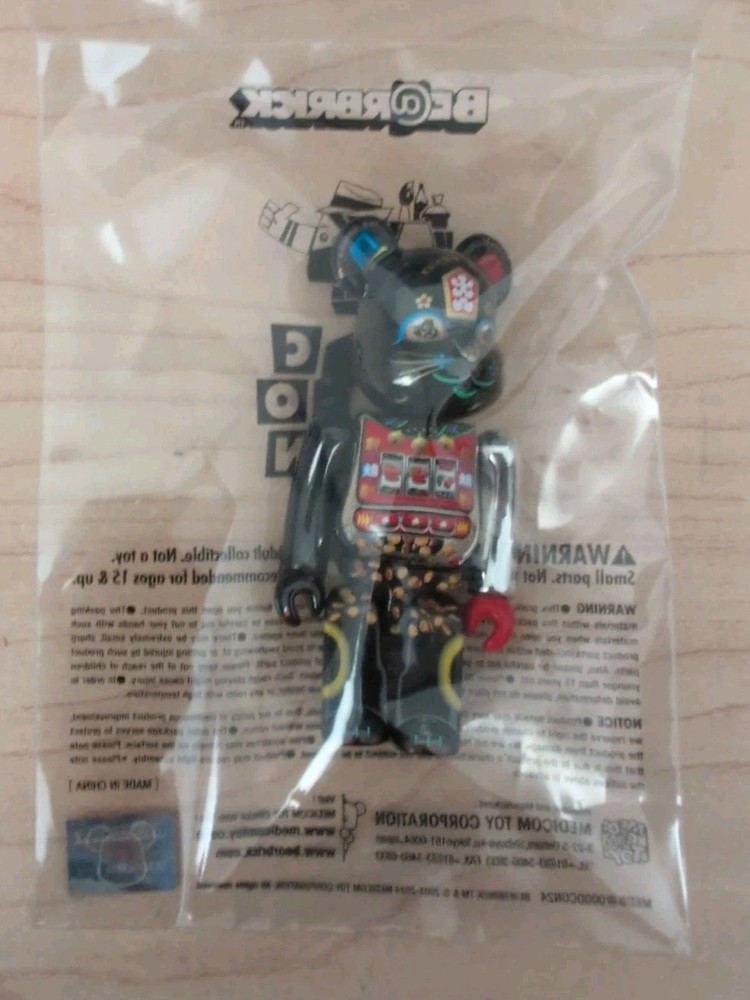 DESIGNERCON DCON 2024 LAS VEGAS MEDICOM BEARBRICK LUCKY CAT JACKPOT 100%