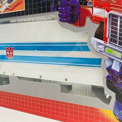 Transformers G1 White Optimus Prime Transforming Toy Figure K.O.Version NEW BOX