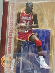 2009 McFarlane NBA Houston Rockets Hakeem Olajuwon #34 NBA Legends Series