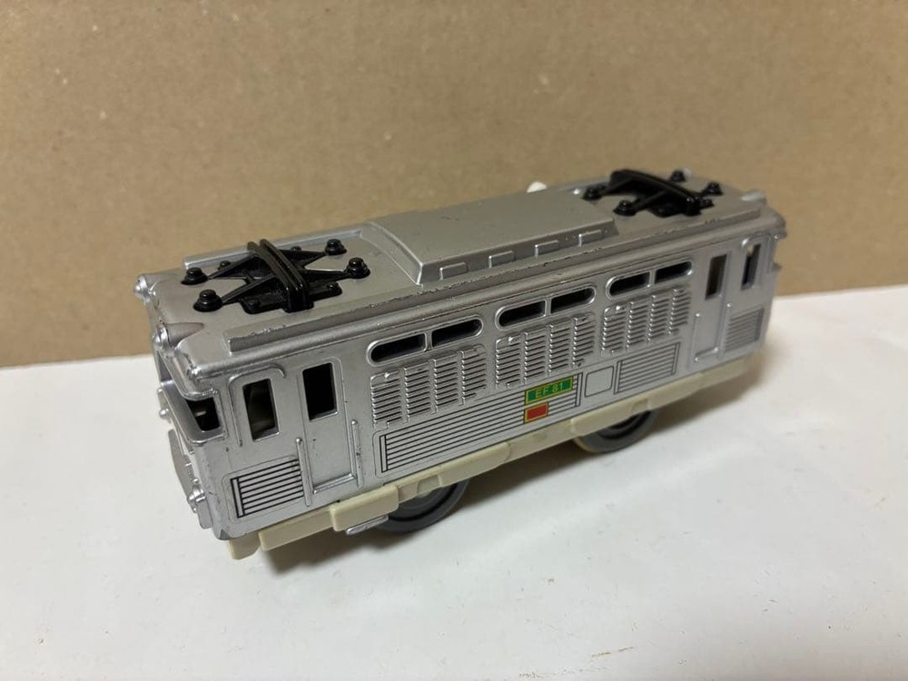 PLARAIL EF81 Electric Locomotive Cart Train Original Silver Toy Model