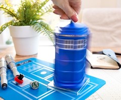 Doctor Who TARDIS Electronic Spin And Fly Vehicle