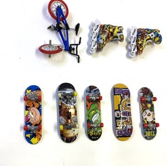 Lot Of 5 Finger Skateboards 1 Finger Bicycle 1 Pair of Finger Roller Blades