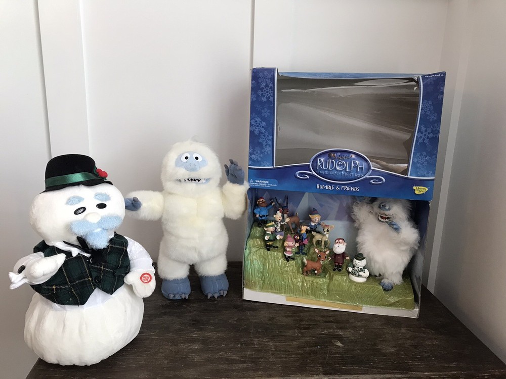 Rudolph The Red-Nosed Reindeer BUMBLE & FRIENDS 12 Figures Memory Lane 2002 +EXT