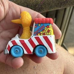 Die Cast Metal Sesame Street Cars Big Bird Popcorn Truck & Ernie VTG 1981 1983