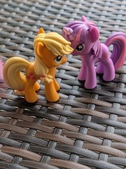 My Little Pony G4 FiM 3″ Figure Lot Of 7 Toys w/ Brushable Hair 2010 Magic
