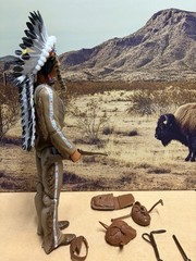 Custom painted, one of a kind. Vintage Marx BOTW Chief Cherokee some accessories