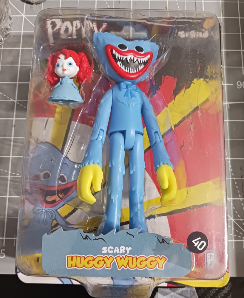 Poppy Playtime 2022 Huggy Wuggy Scary AF Boxed Series 1