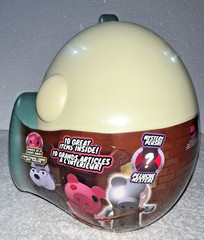 ROBLOX PIGGY ULTIMATE BUNDLE ZOMPIGGY 10 ITEMS INSIDE INCLUDES DLC CODE *NEW*
