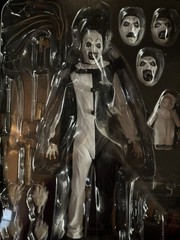 NECA – Ultimate Art the Clown (Terrifier) Action Figure Brand New Factory Sealed