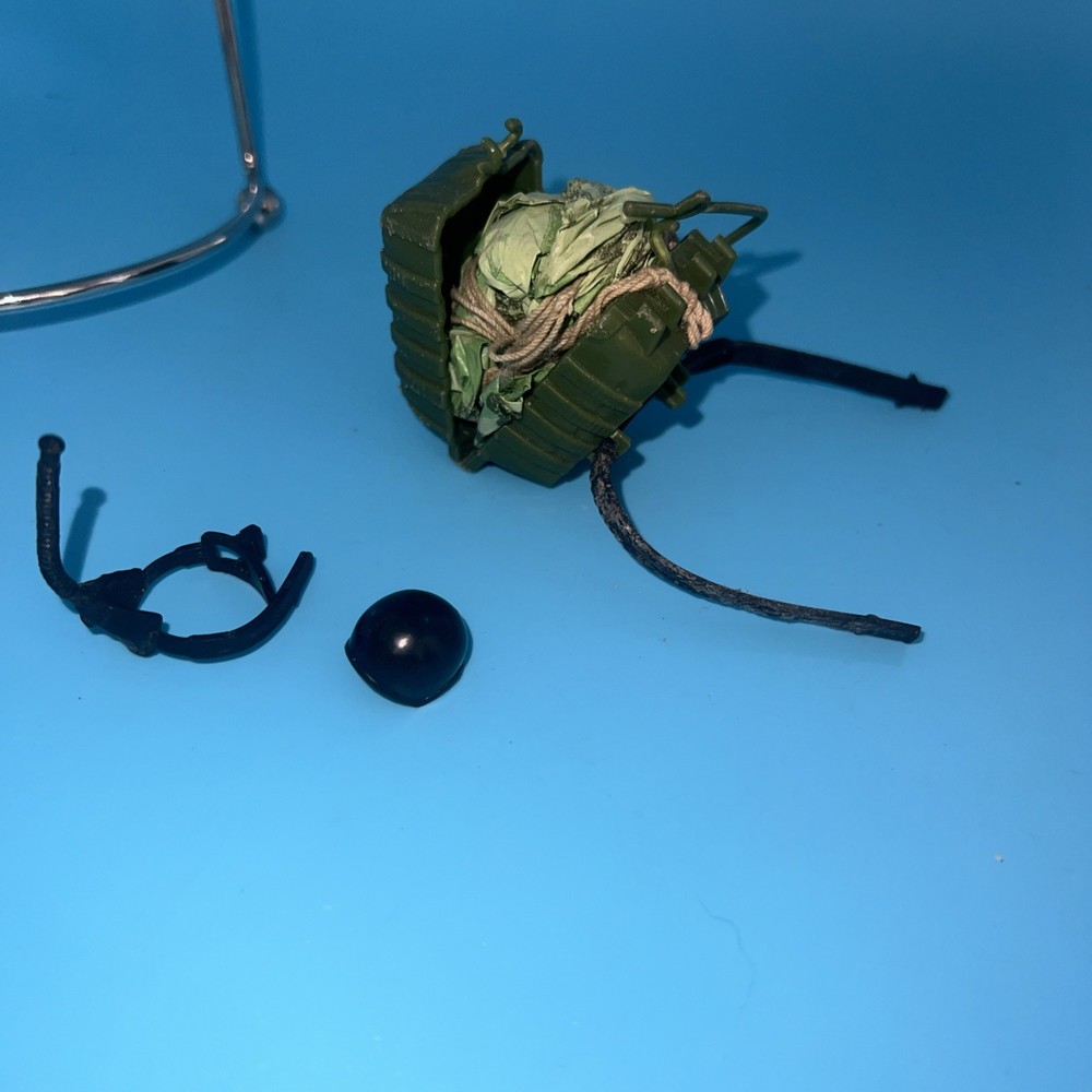 G.I. Joe ARAH Accessory Packs Parachute Pack 100% Complete 1985