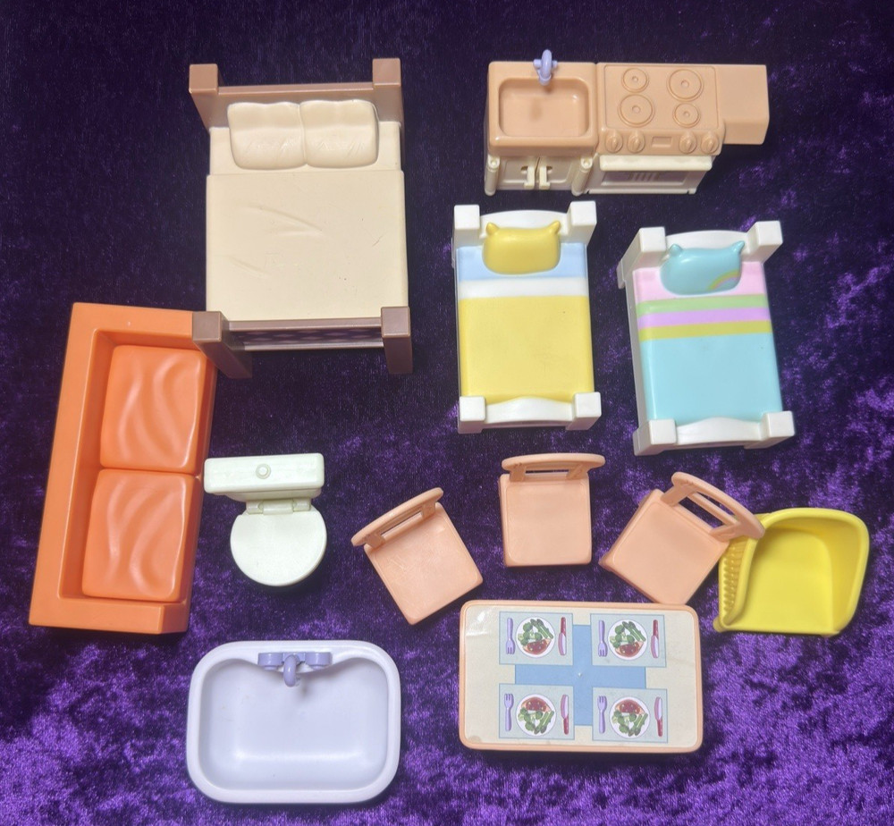 Bluey Dollhouse Replacement House Furniture Beds Kitchen Bath Moose Toys