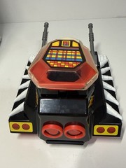Vintage 1984 Voltron Skull Tank 100% Complete In Box