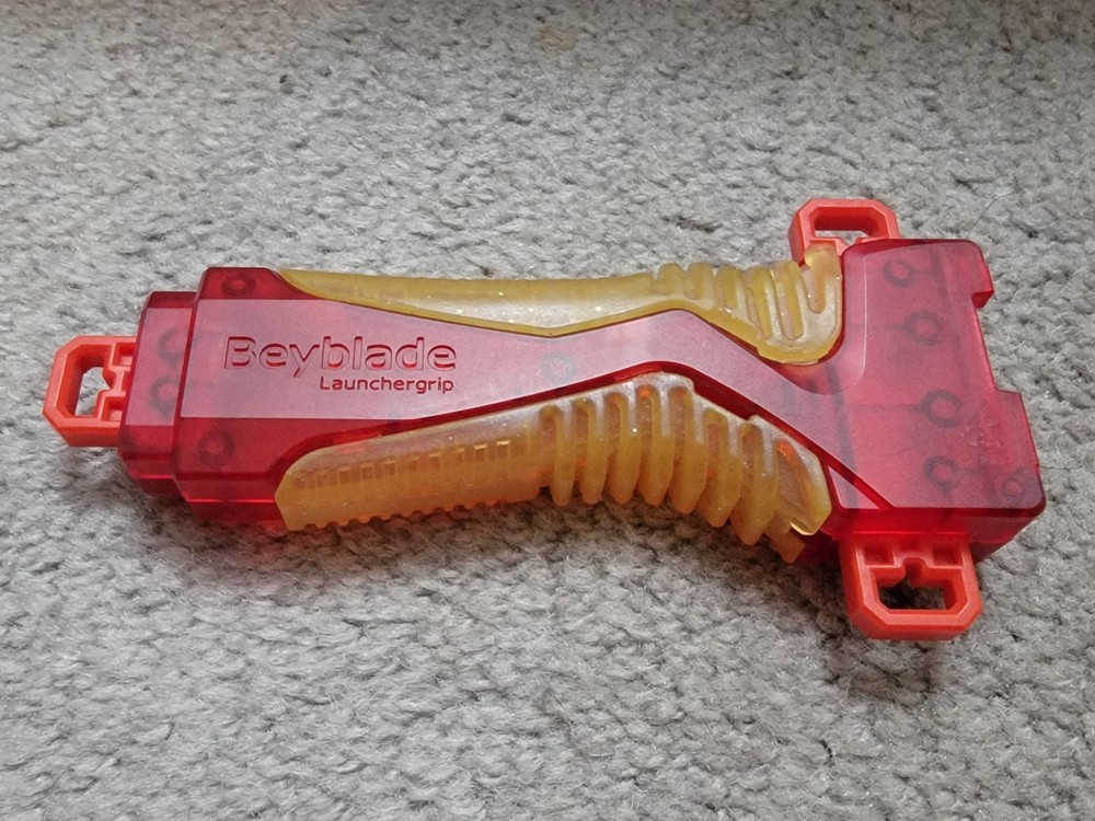 Launcher Grip Red Gold + Rubber Beyblade TAKARA TOMY BURST