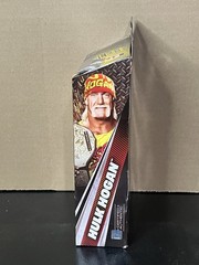 WWE Elite Monday Night War Series 11 Hulk Hogan Wrestling Action Figure w/ BAF